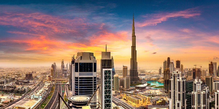 Dubai Down Town con la Burj-Khalifa Tower